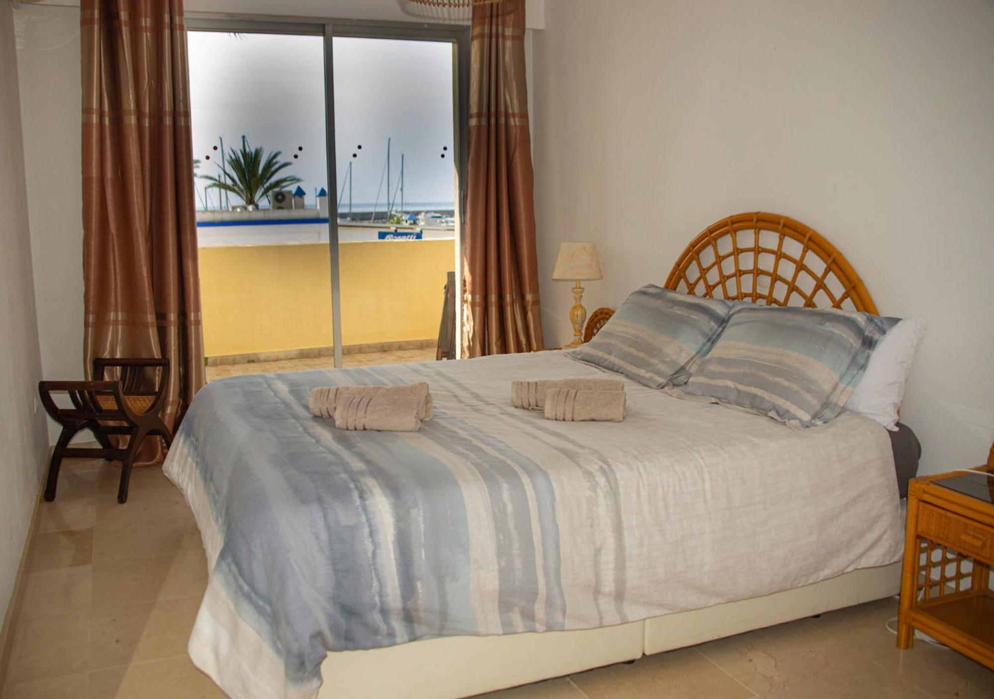 Appartement Palmeras Puerto Paraiso Estepona Eksteriør billede